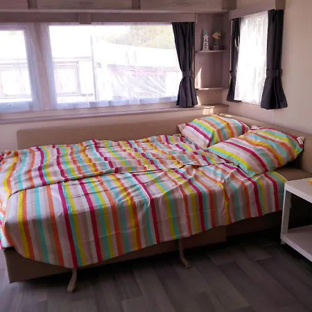 샬레 Dalile Aan Zee Vlakbij Het